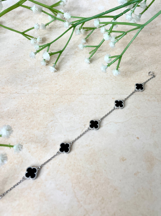 Van Cleef 5 leaf bracelet