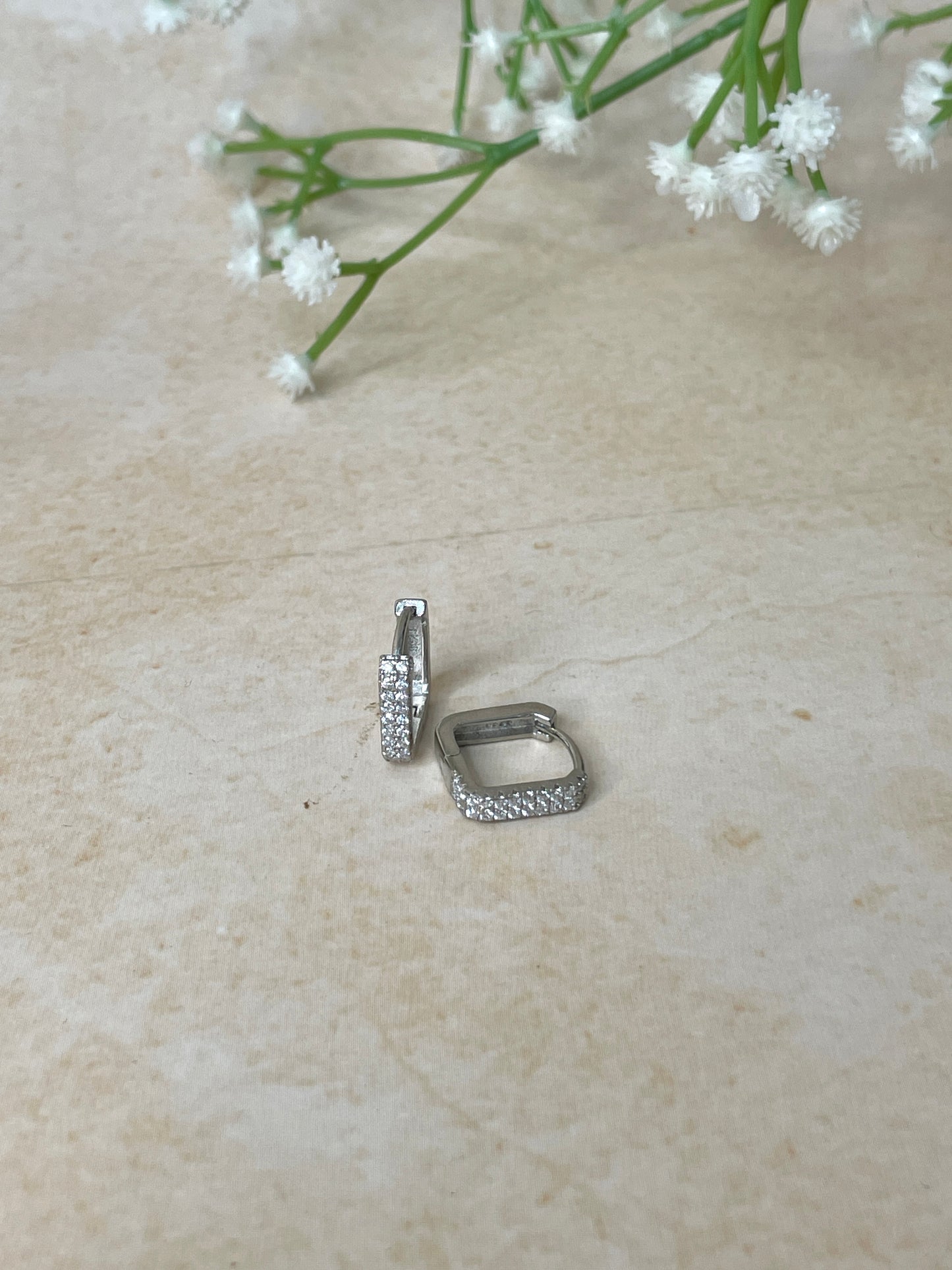 Statement hoops earring